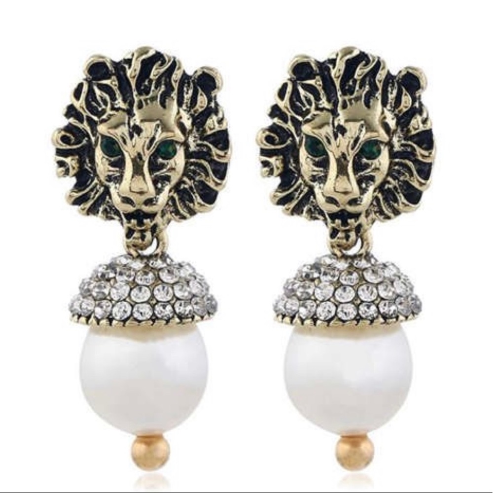 Victoria Lion Earrings